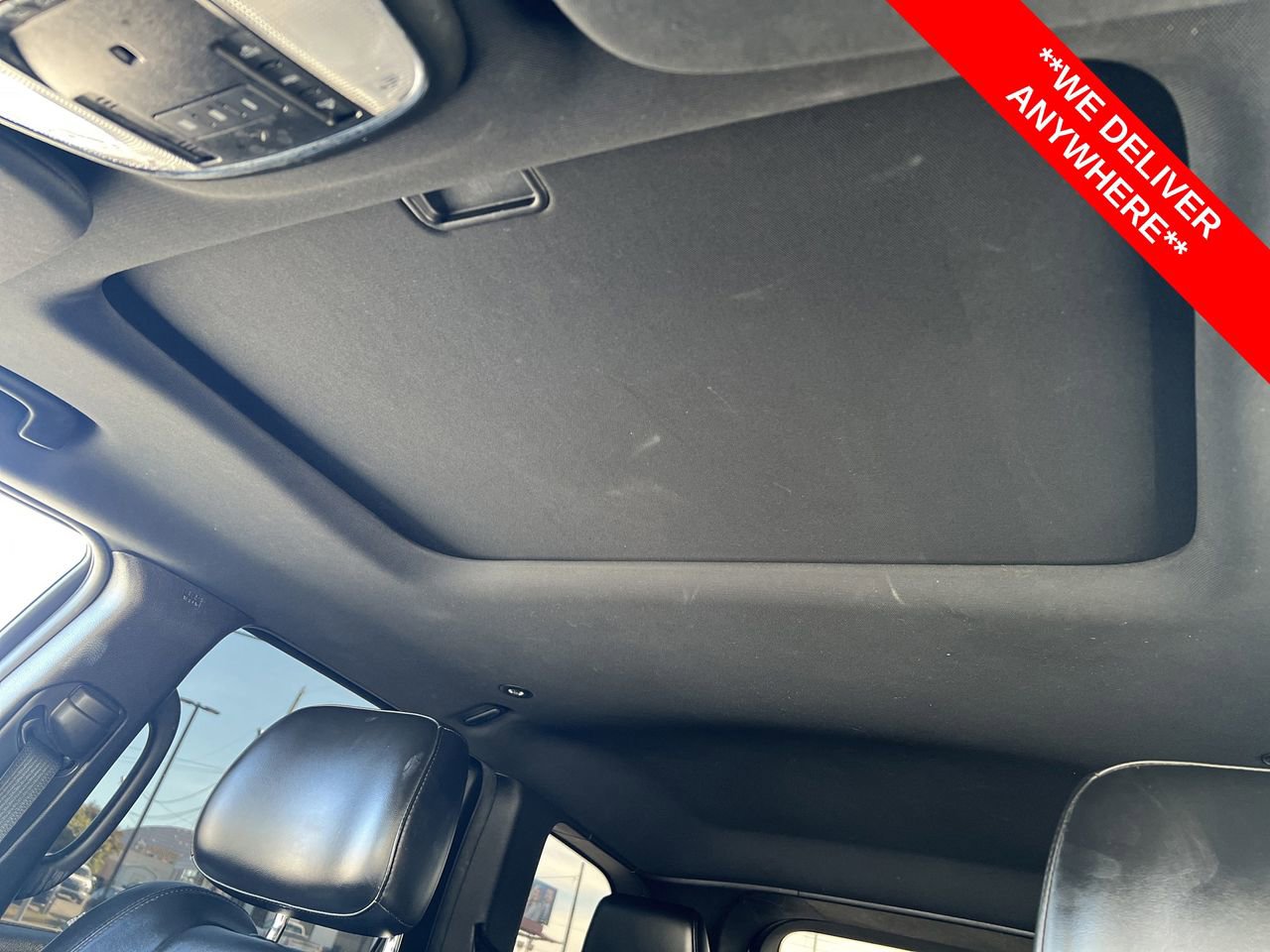 Used 2020 Jeep Grand Cherokee Limited image 3