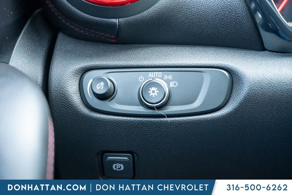 Used 2024 Chevrolet Blazer RS w/ Enhanced Convenience Package image 16