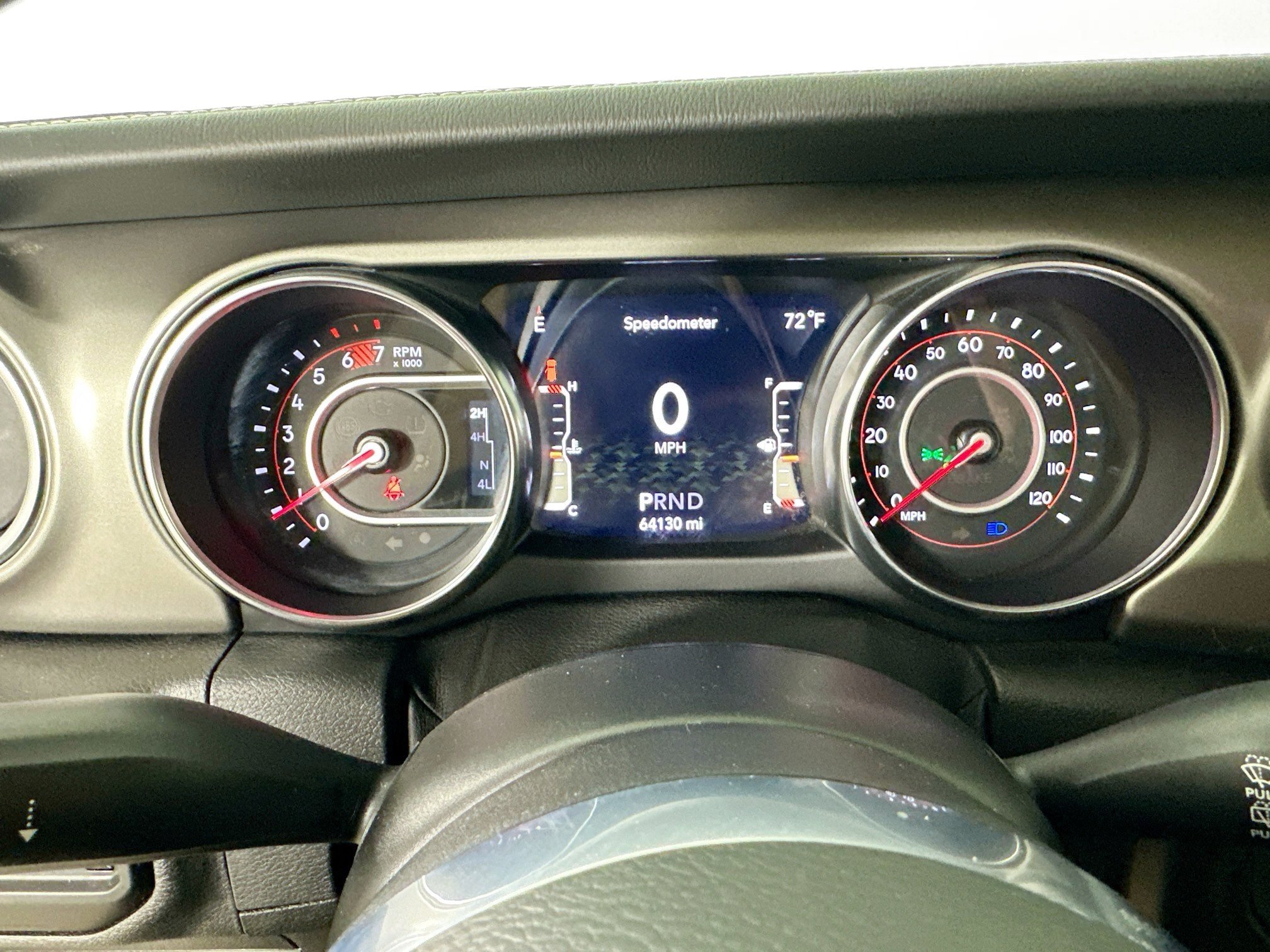 Used 2021 Jeep Wrangler Unlimited Rubicon w/ LED Lighting Group AWD/4WD image 14