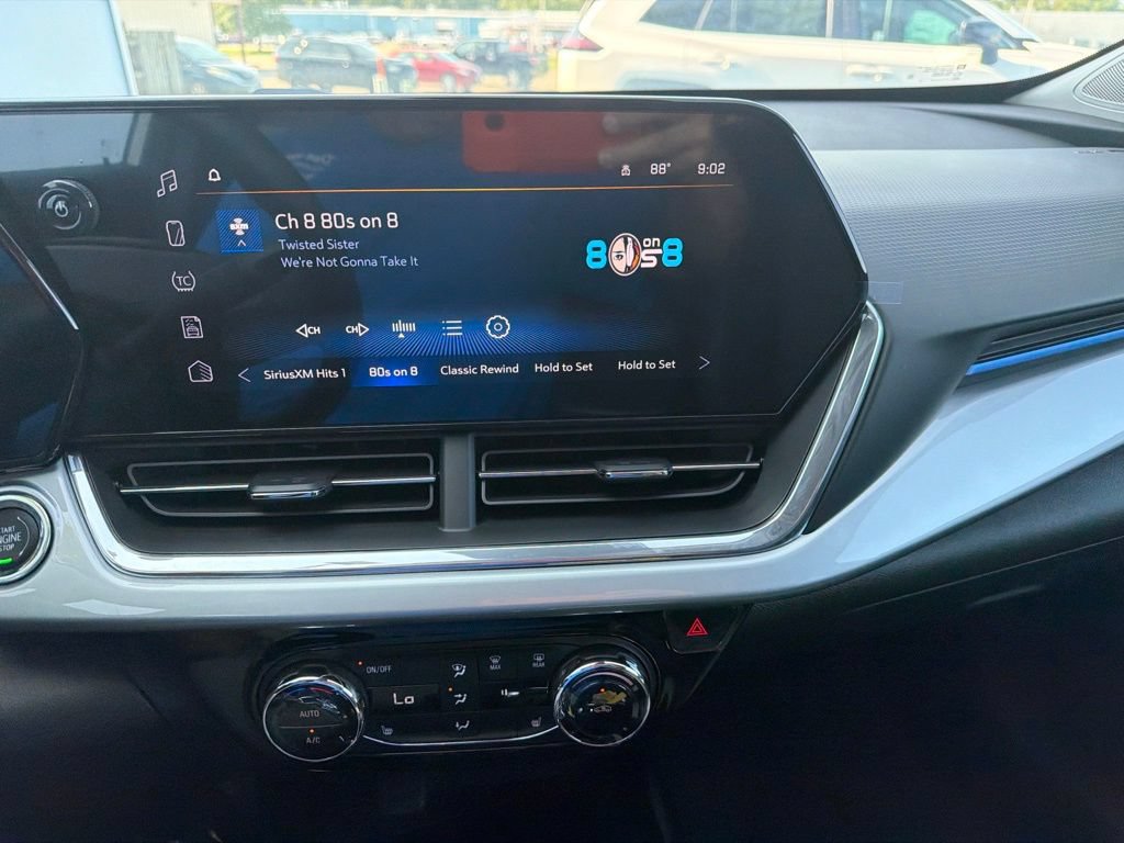 New 2026 Chevrolet Trax LT w/ Driver Confidence Package FWD image 13