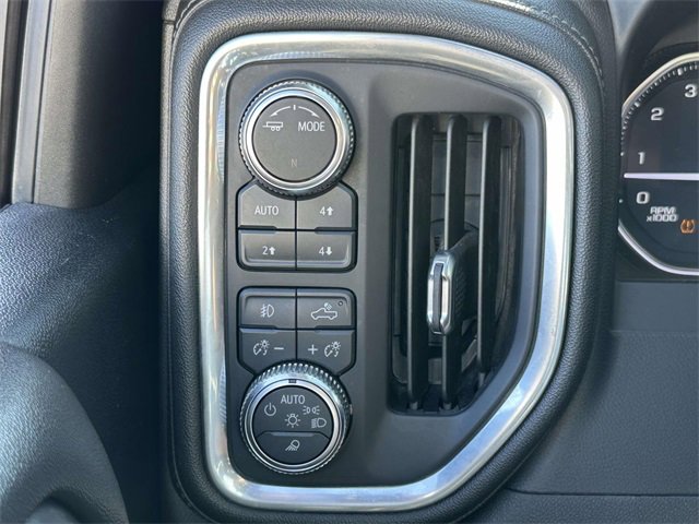 Used 2021 GMC Sierra 2500 SLT image 16