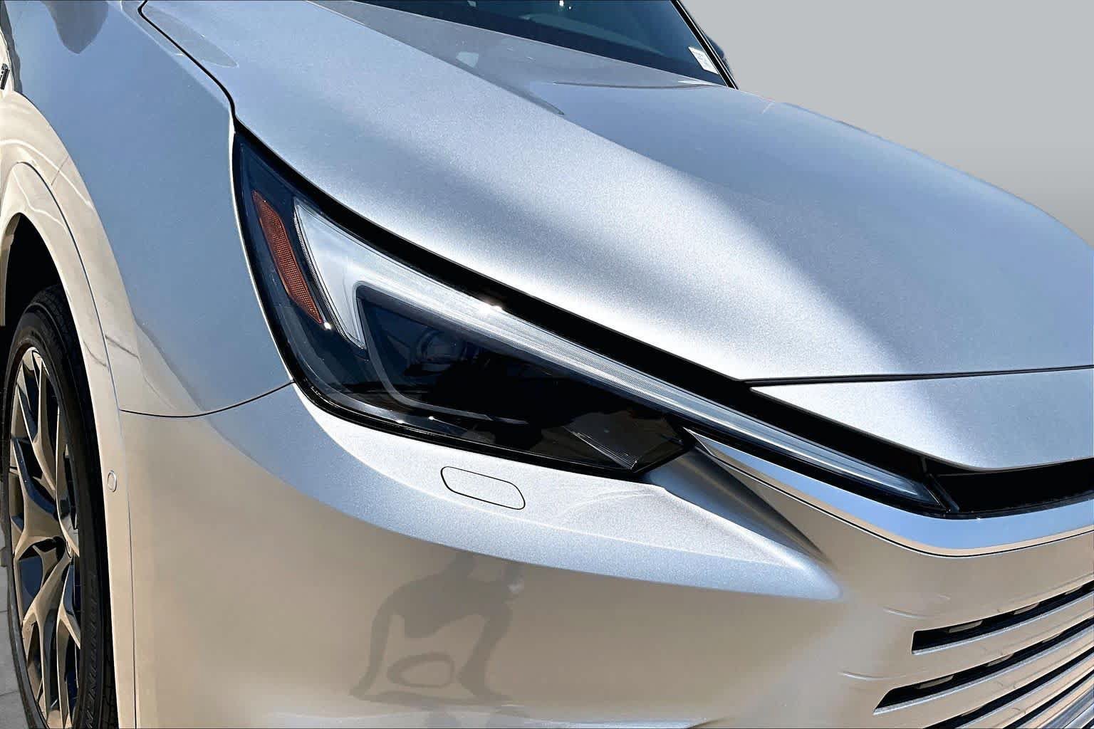 New 2026 Lexus TX 500h AWD image 20