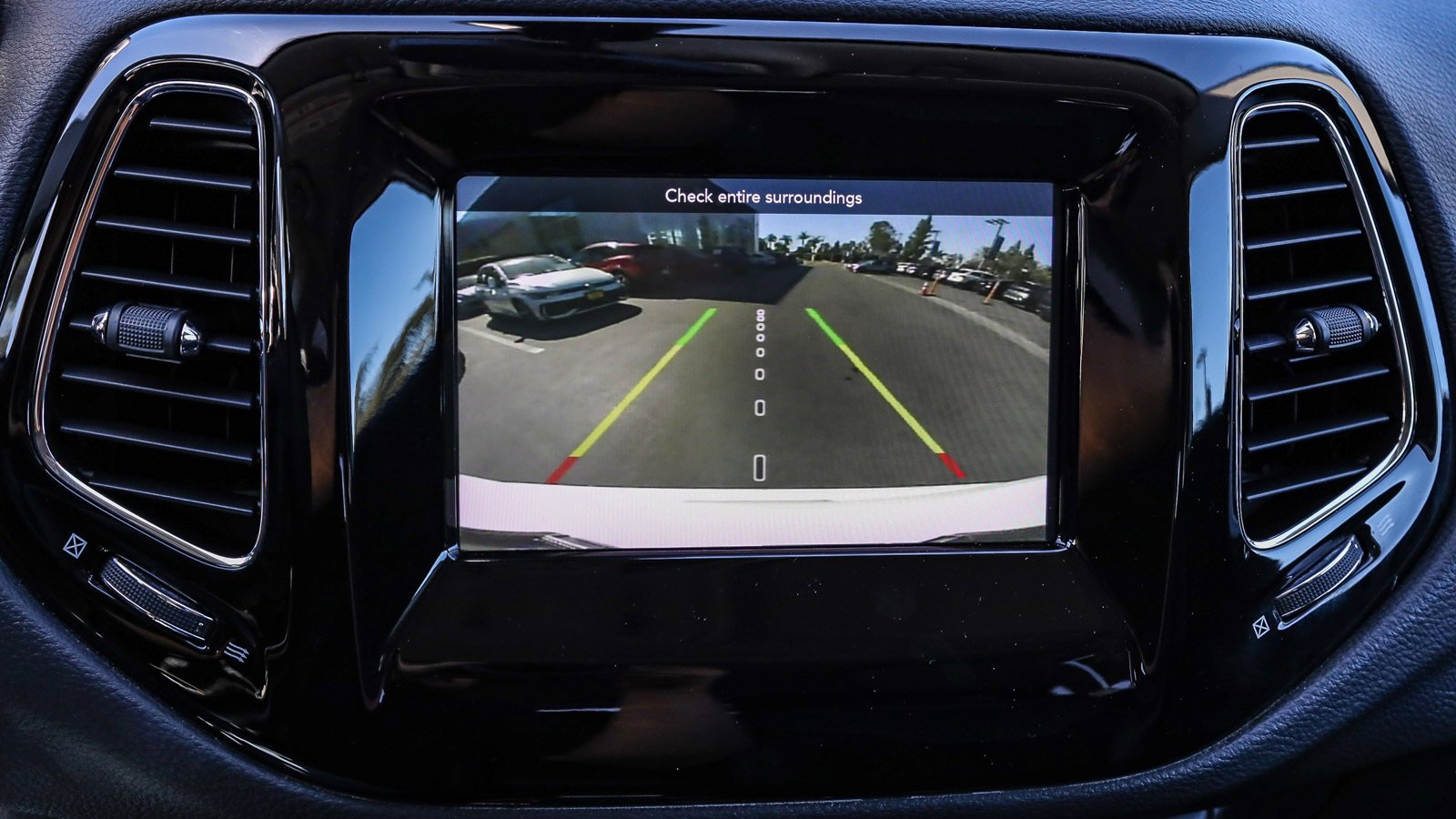 Used 2021 Jeep Compass Latitude image 25