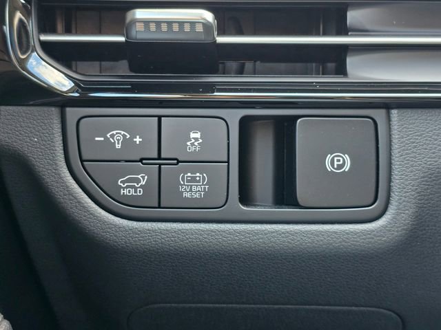 Certified 2026 Kia Sportage SX Prestige image 36