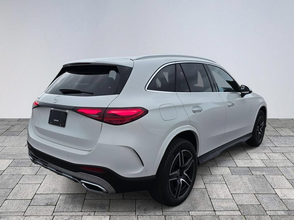 Used 2026 Mercedes-Benz GLC 300 image 7