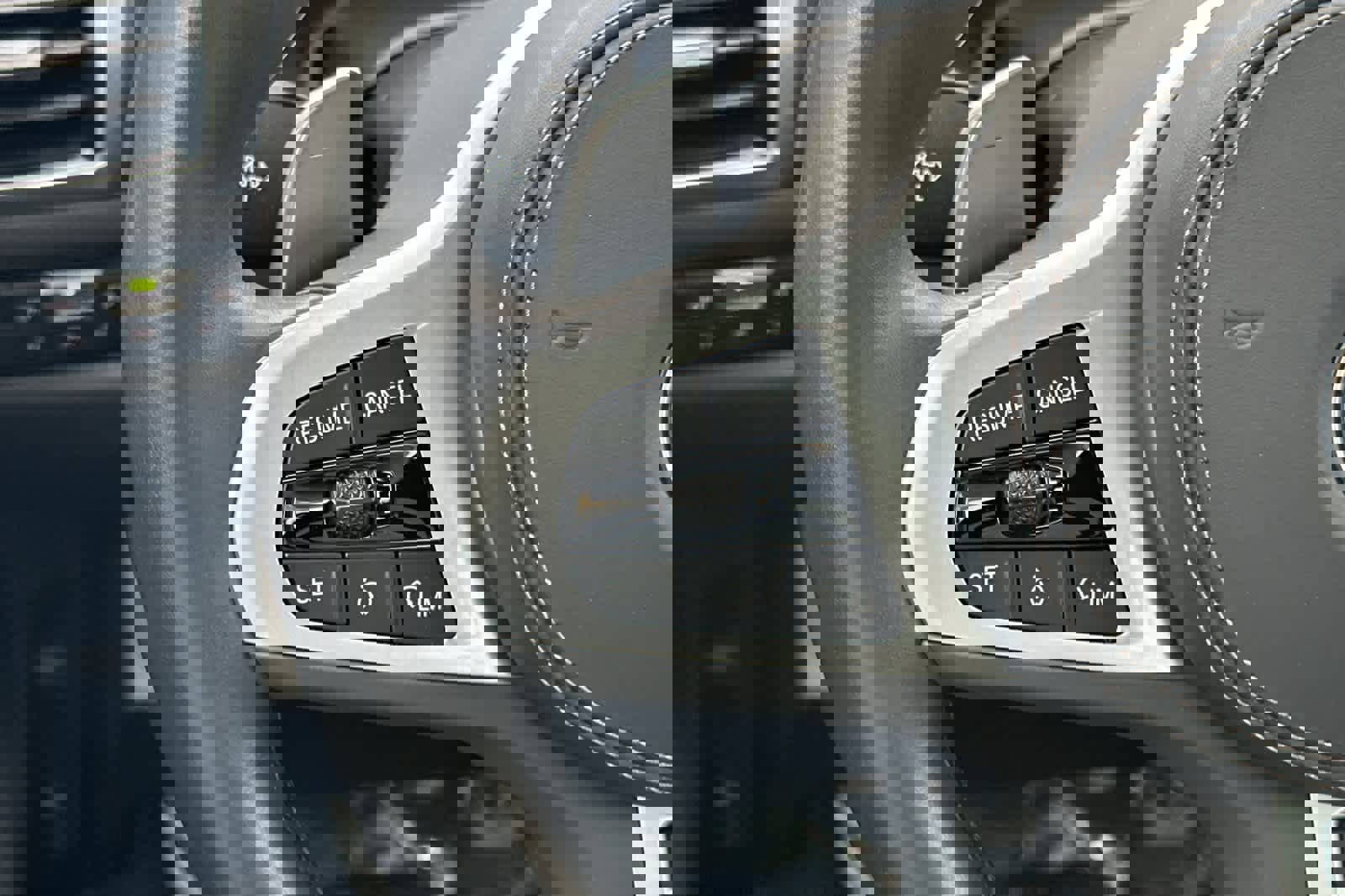 Used 2025 BMW 840i xDrive w/ M Sport Professional Package image 26