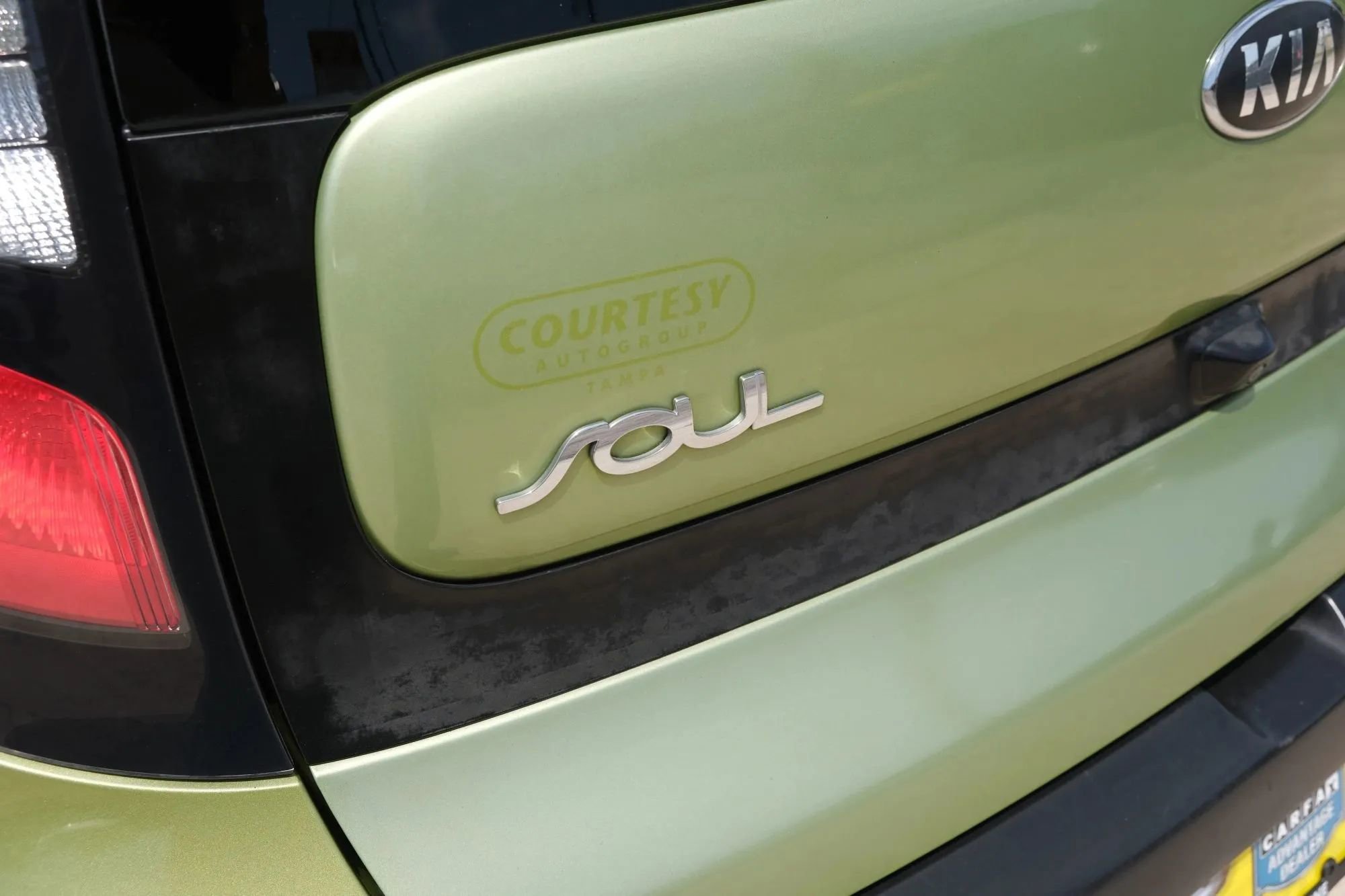 Used 2016 Kia Soul + image 15