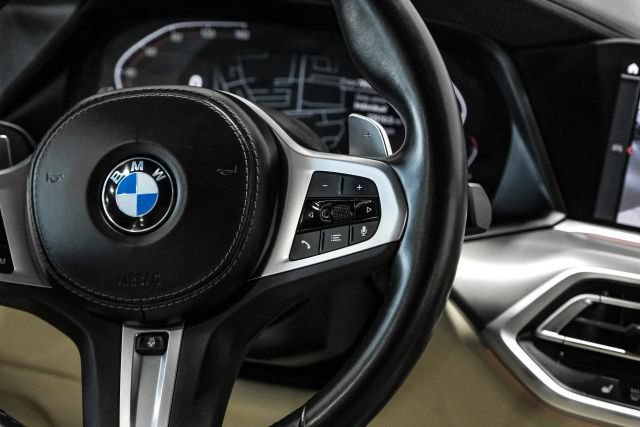 Used 2022 BMW X5 xDrive40i w/ M Sport Package AWD/4WD image 23