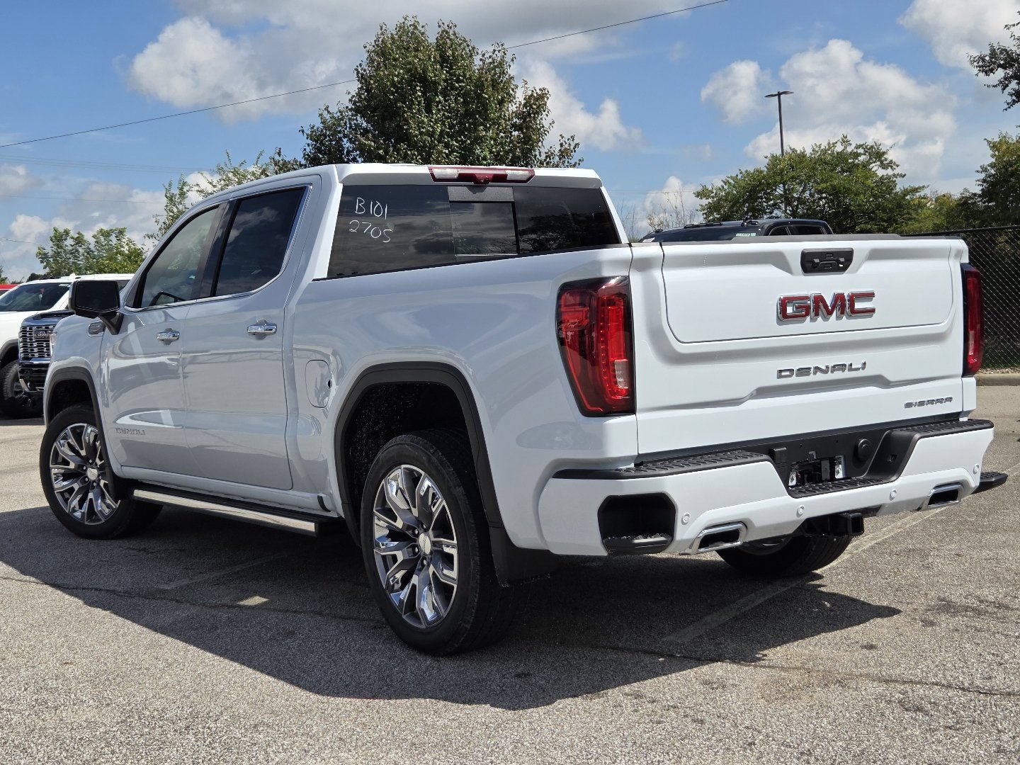 New 2026 GMC Sierra 1500 Denali AWD/4WD image 17