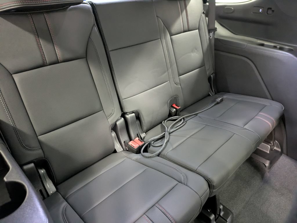 Used 2026 Chevrolet Tahoe RST w/ Comfort Package AWD/4WD image 27