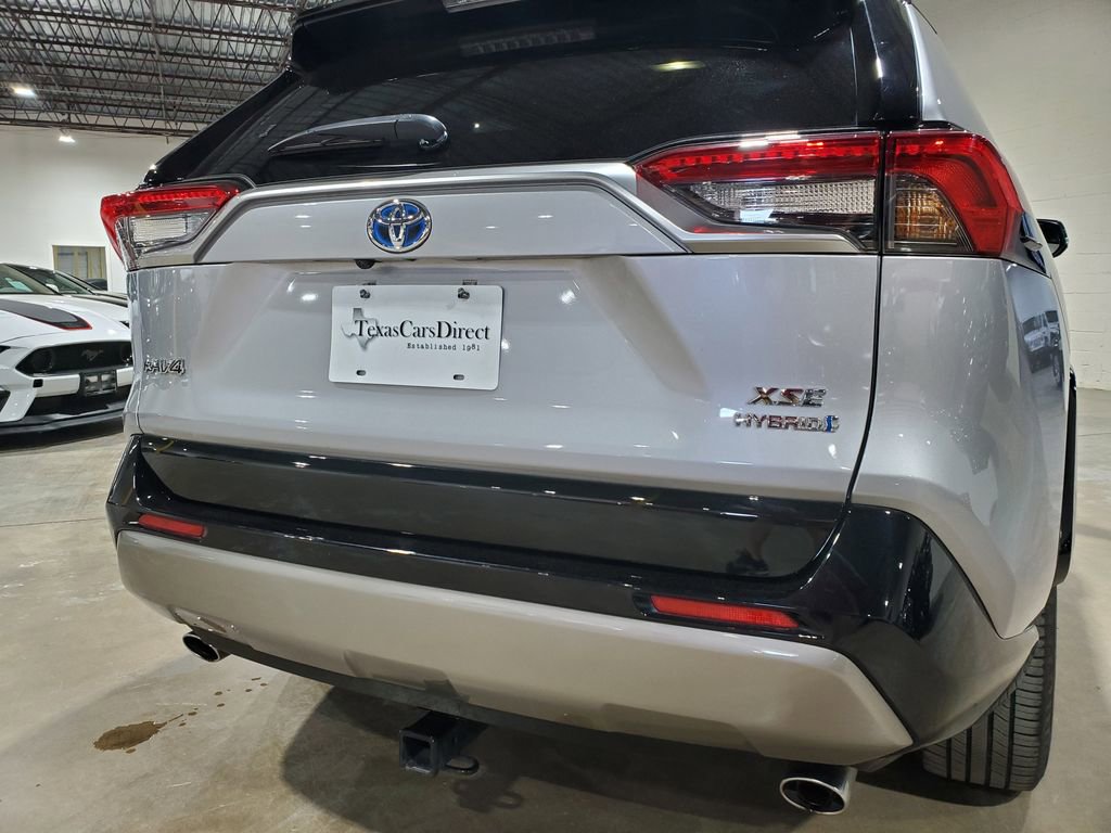 Used 2022 Toyota RAV4 XSE AWD/4WD image 43