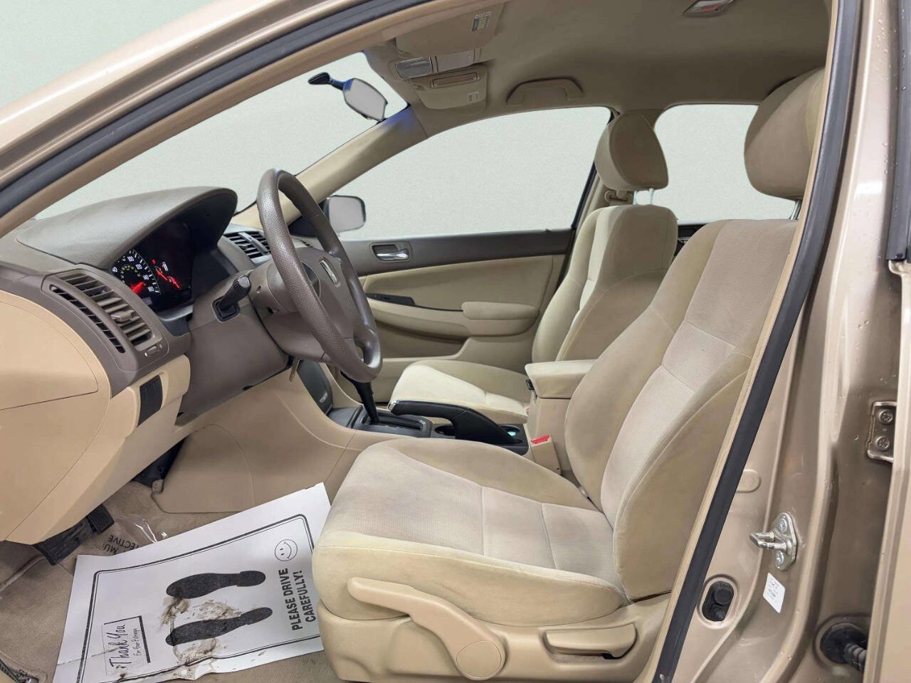 Used 2004 Honda Accord LX image 12