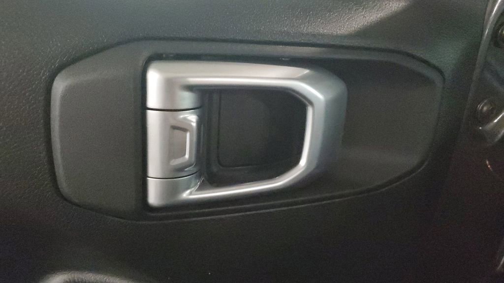 Used 2024 Jeep Gladiator Sport image 20