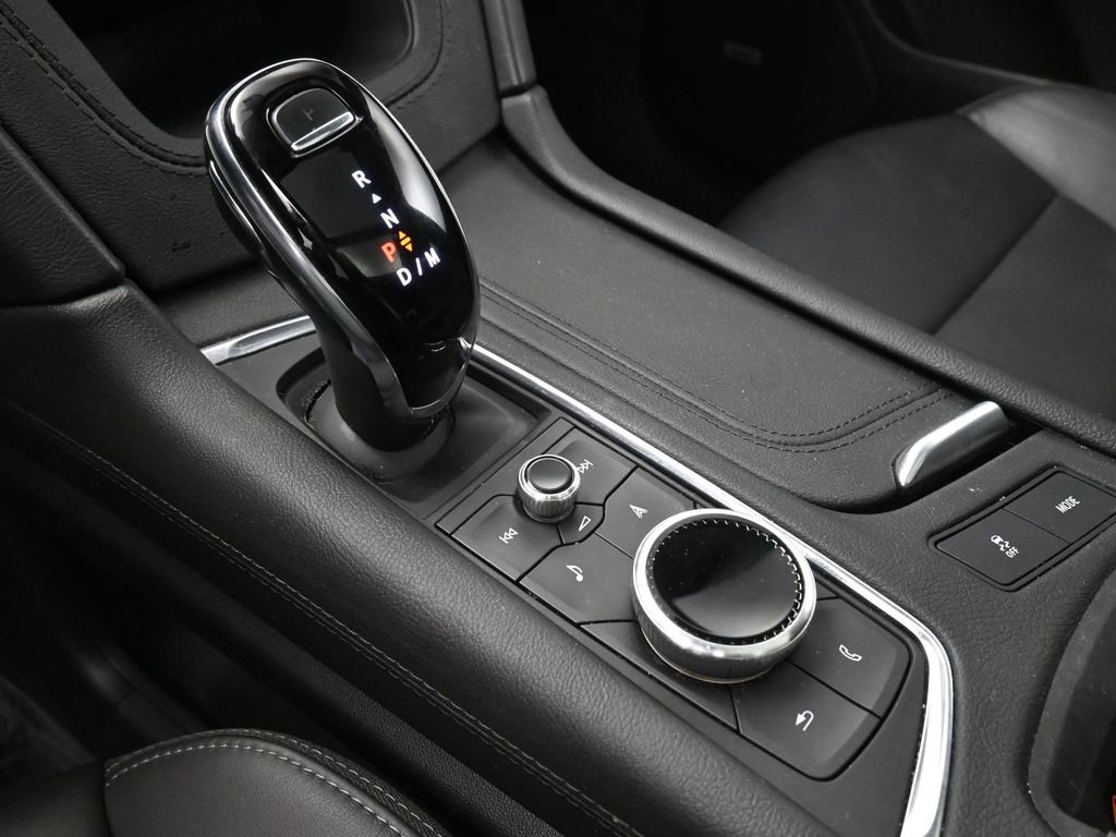 Used 2024 Cadillac XT6 Sport image 26