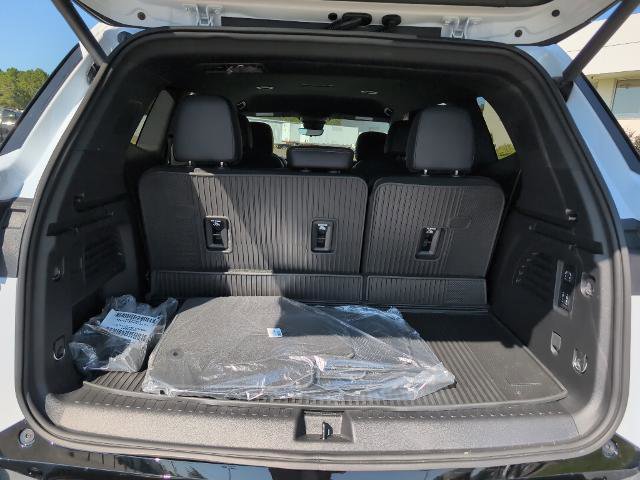 New 2026 Buick Enclave Sport Touring w/ Power Package image 4