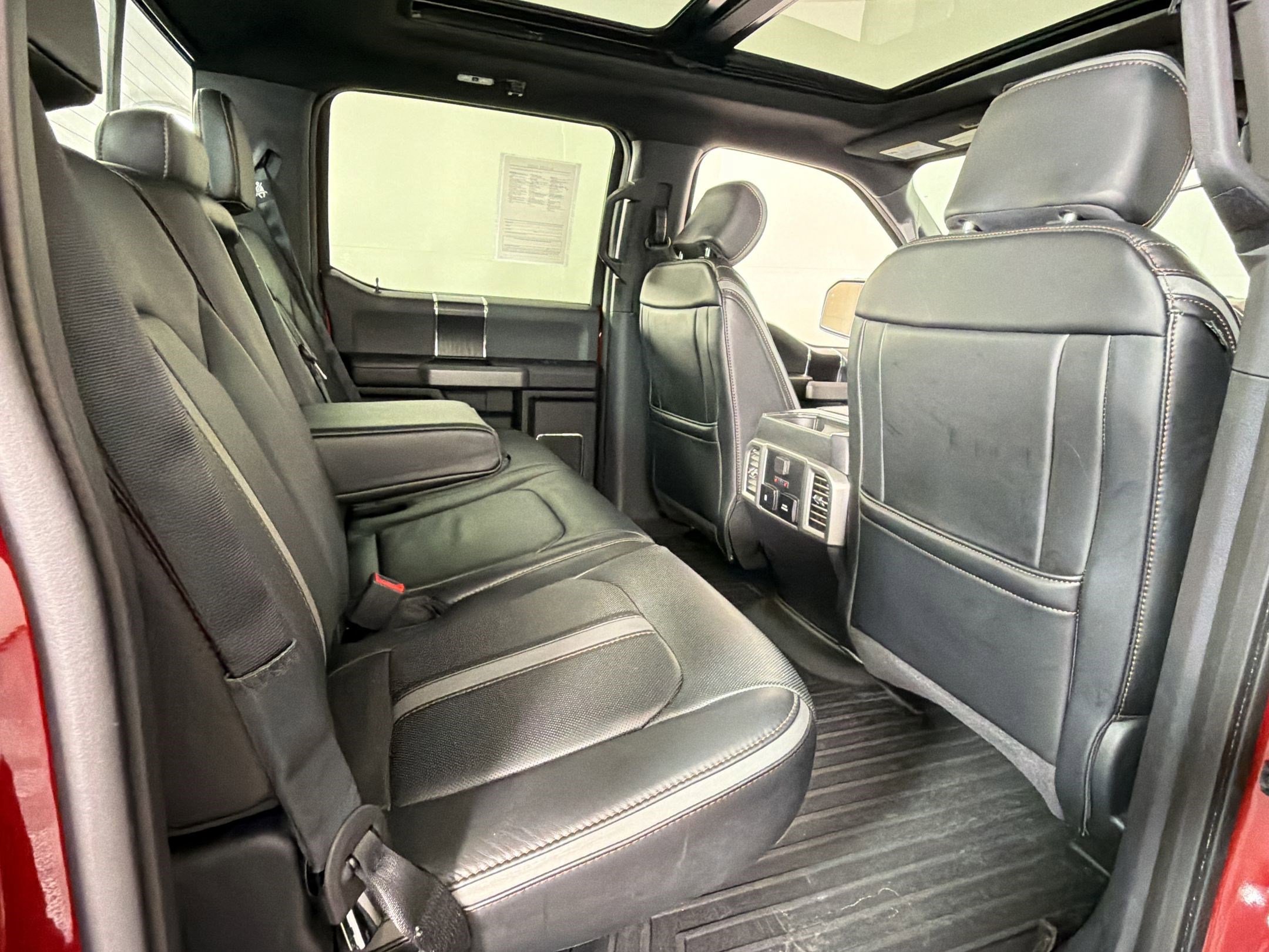 Used 2018 Ford F150 Platinum w/ Equipment Group 701A Luxury RWD image 30