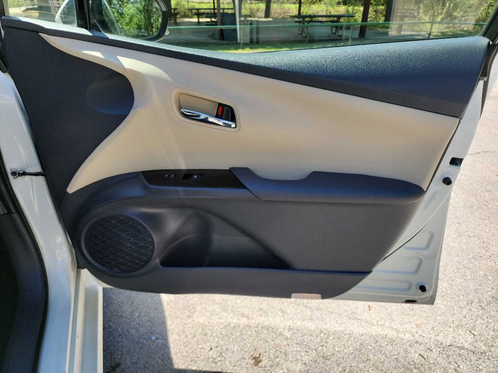 Used 2017 Toyota Prius Two w/ Prius Two Safety Plus Package FWD image 27