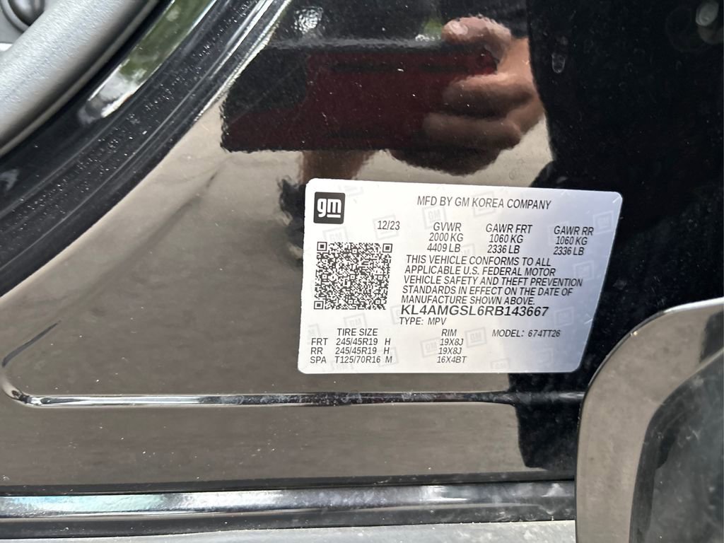 Certified 2024 Buick Encore GX Avenir image 16