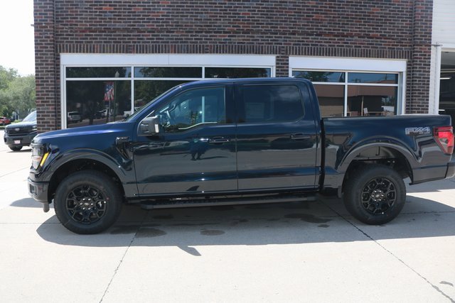 New 2025 Ford F150 XLT w/ Equipment Group 302A MID image 2