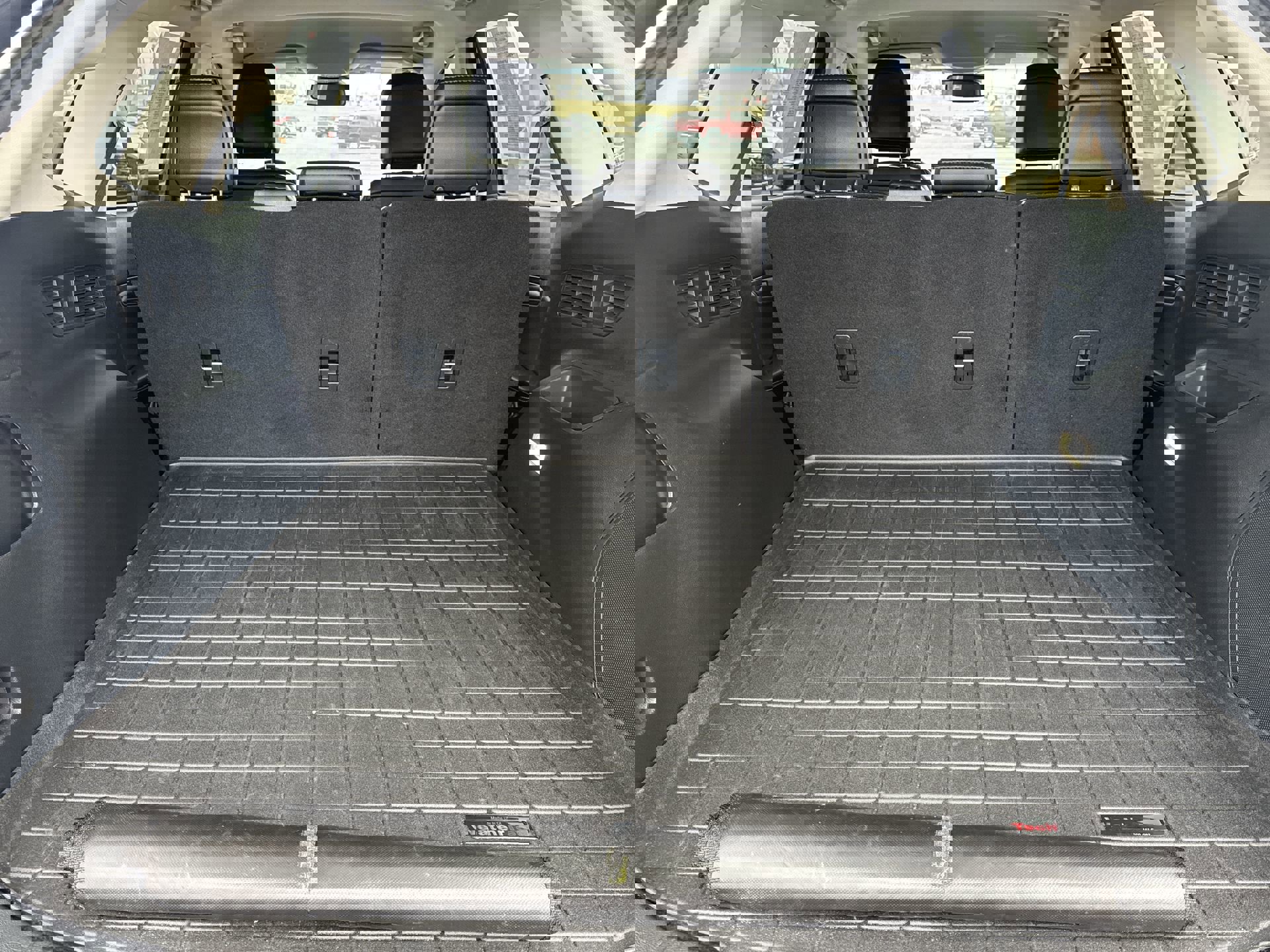 Used 2020 Ford Edge Titanium image 24