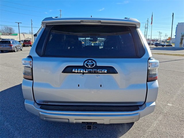Used 2024 Toyota 4Runner TRD Off-Road Premium image 6