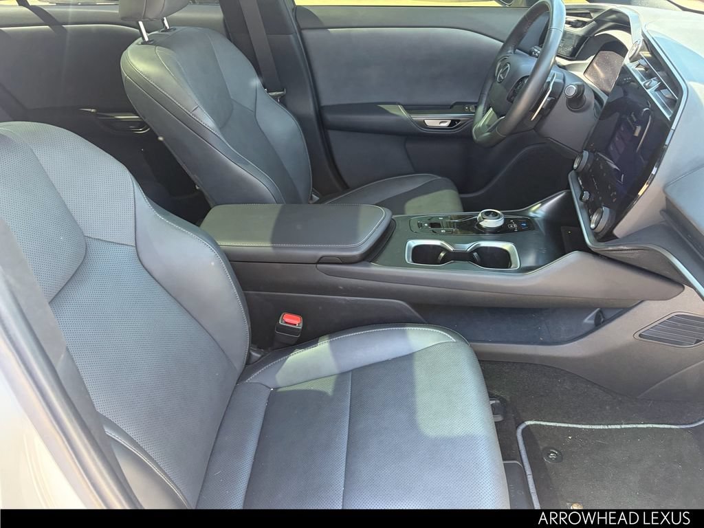 Used 2024 Lexus RZ 300e Premium w/ Technology Package FWD image 33