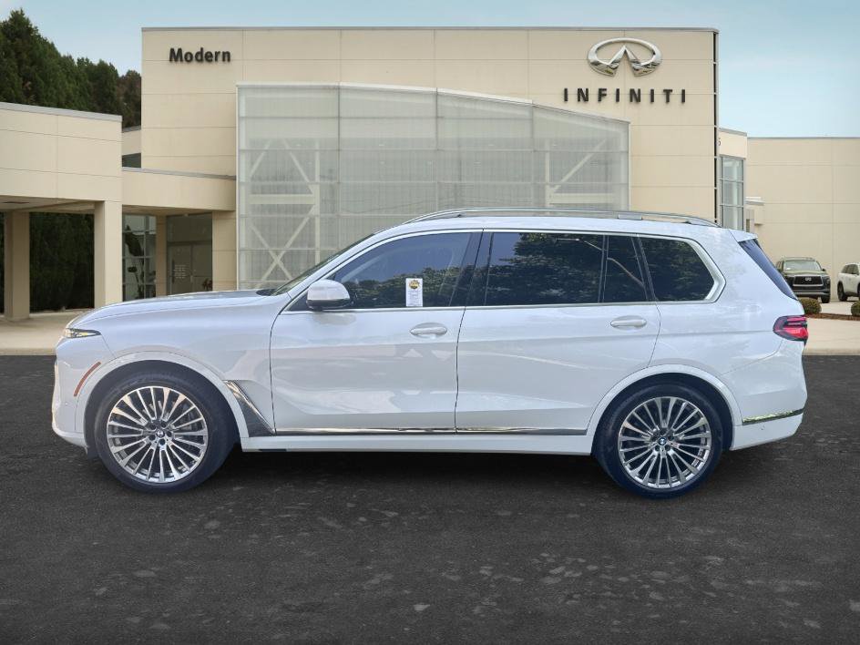 Used 2023 BMW X7 xDrive40i w/ Premium Package AWD/4WD image 14