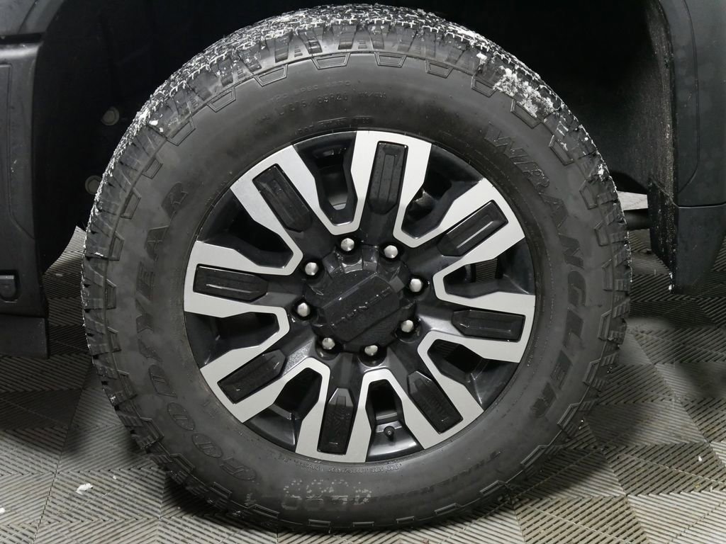 New 2026 GMC Sierra 3500 Denali Ultimate image 10