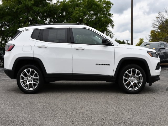 Used 2022 Jeep Compass Latitude image 8