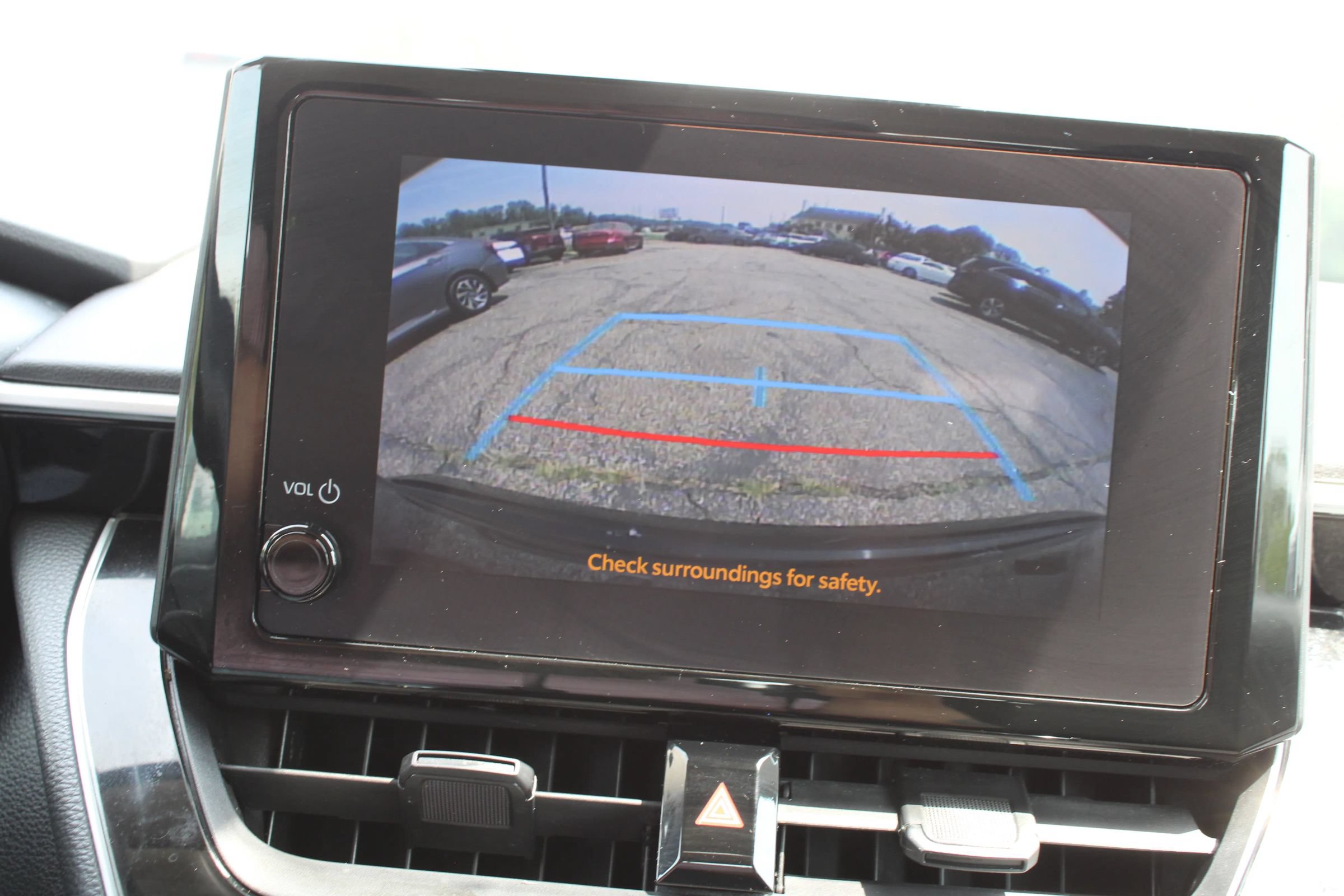 Used 2023 Toyota Corolla LE FWD image 17