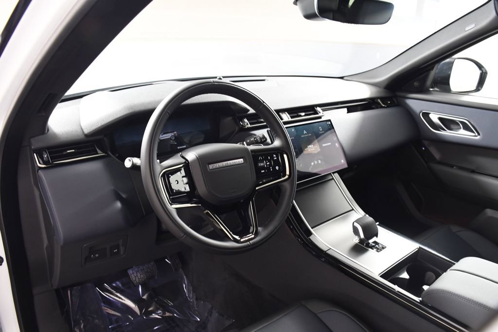 New 2026 Land Rover Range Rover Velar S AWD/4WD image 12