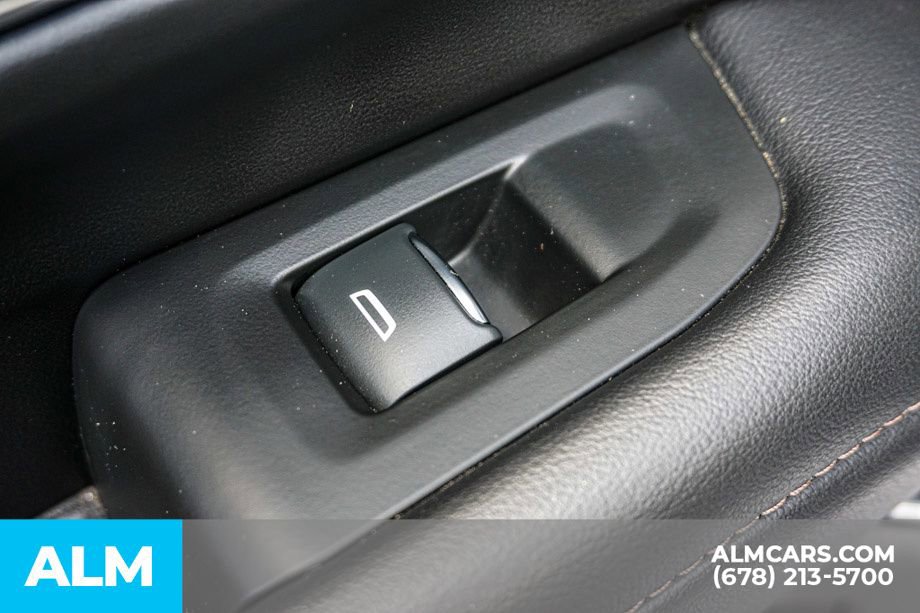 Used 2022 Chevrolet Suburban High Country image 53