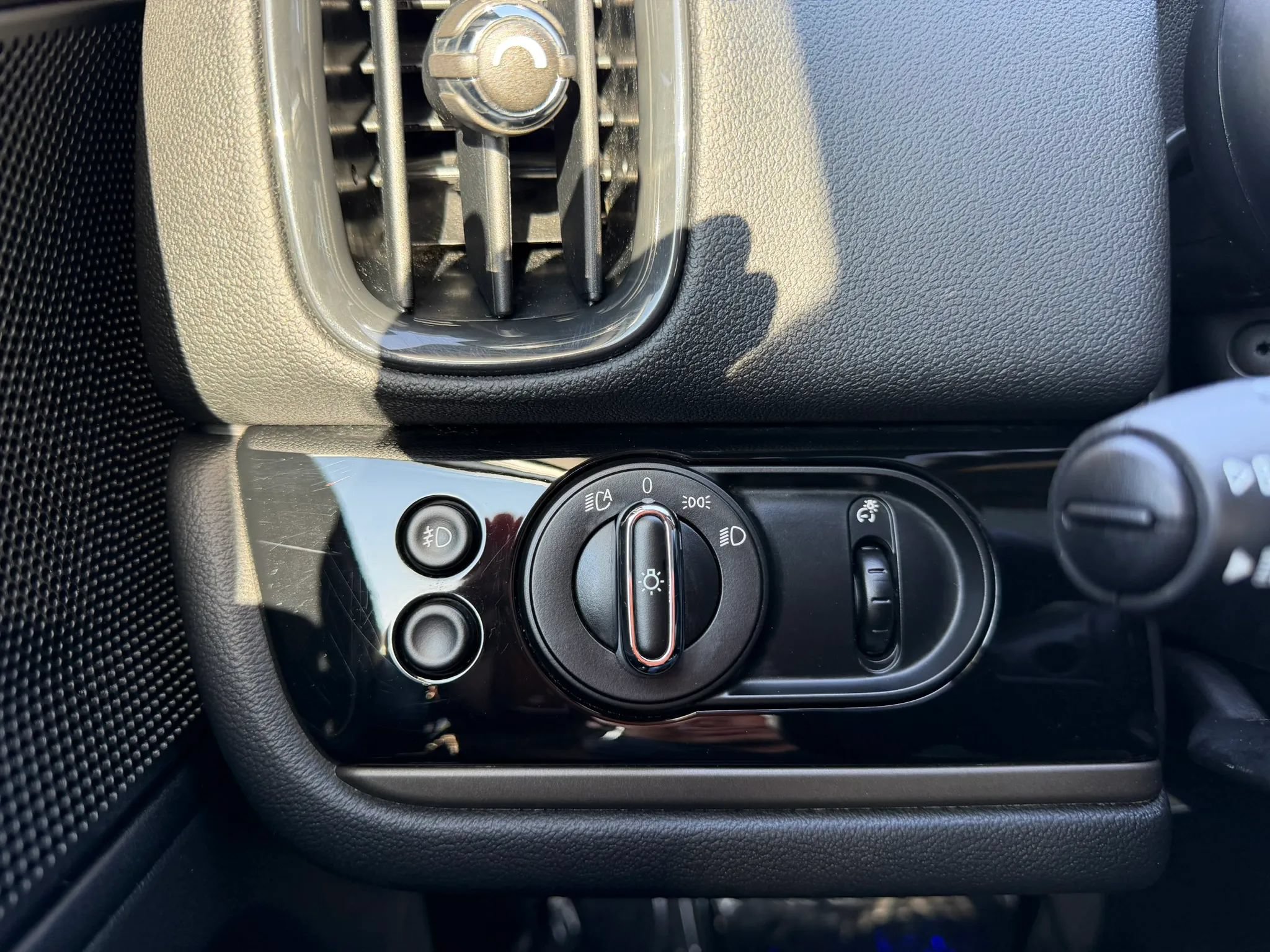 Used 2019 MINI Cooper Countryman S w/ Storage Package FWD image 31