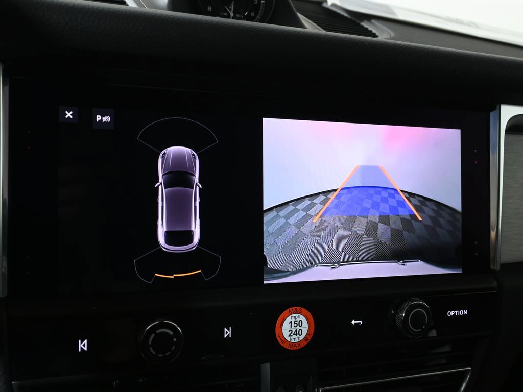 New 2026 Porsche Macan AWD/4WD image 28