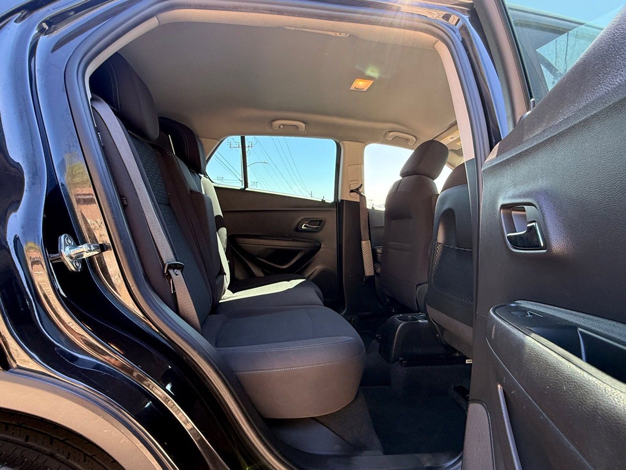 Used 2016 Chevrolet Trax LS w/ LPO, Cargo Package image 21