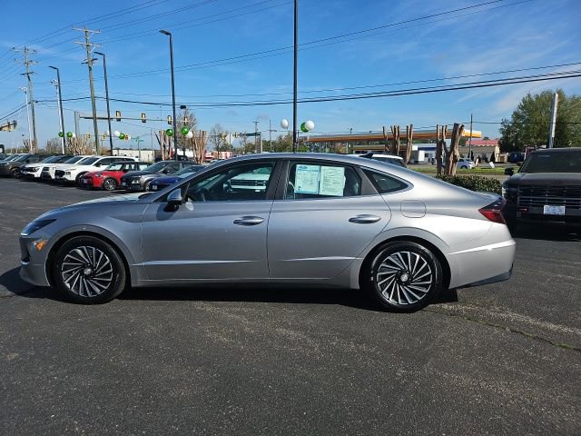 Used 2021 Hyundai Sonata Limited image 1