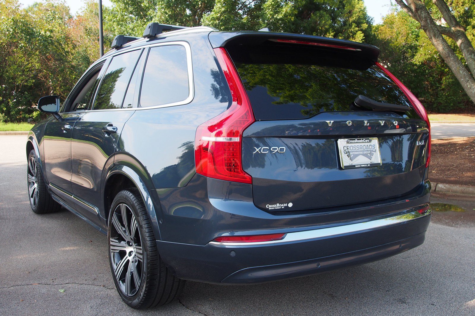 Used 2023 Volvo XC90 B6 Ultimate w/ Protection Package AWD/4WD image 5