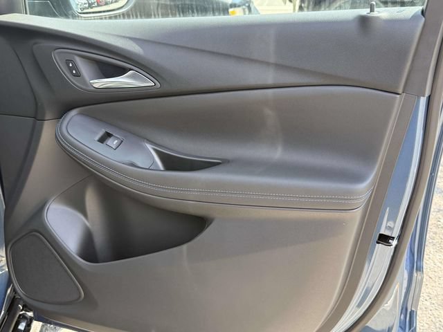 New 2026 Buick Encore GX Sport Touring w/ Advanced Technology Package FWD image 8