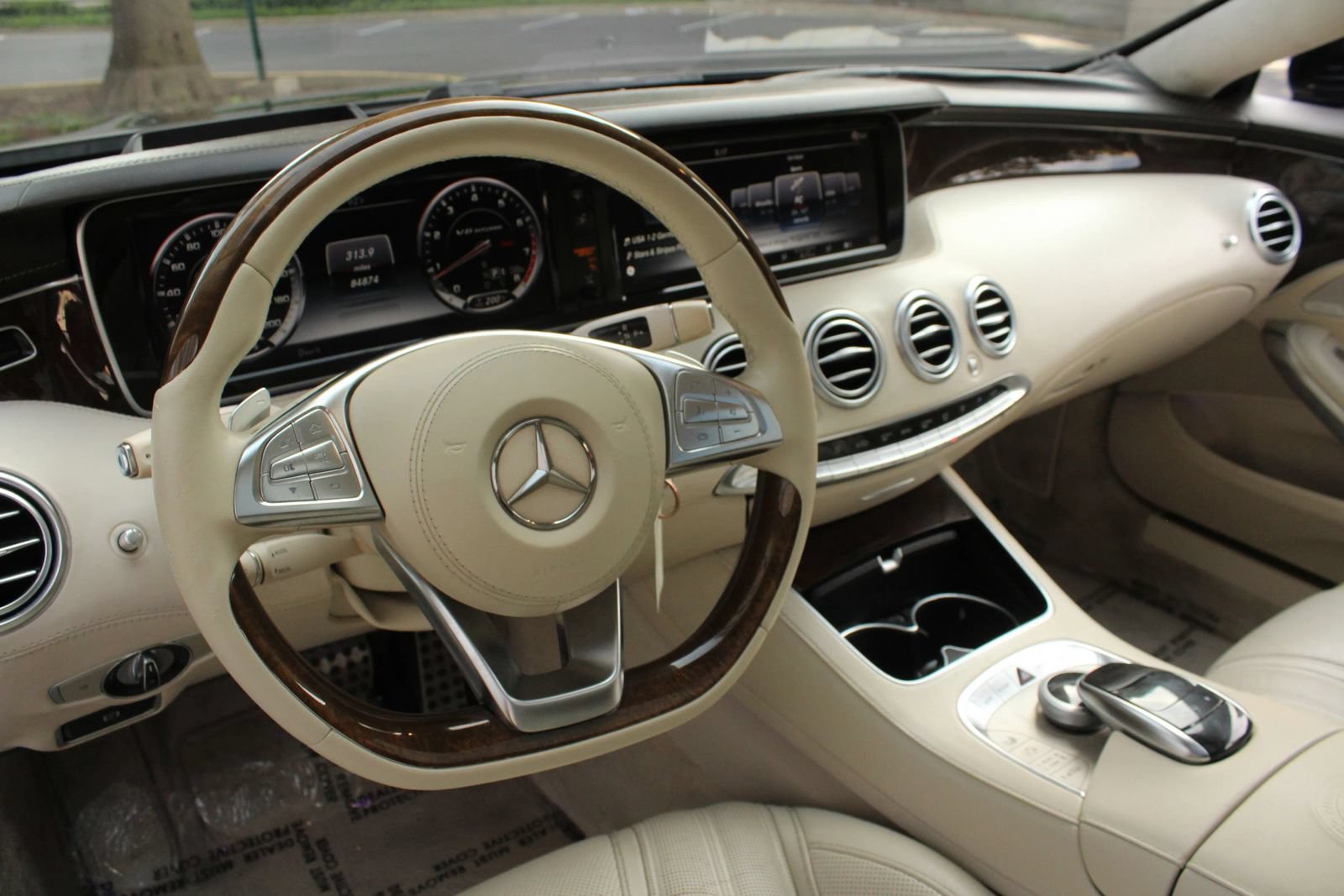 Used 2016 Mercedes-Benz S 63 AMG 4MATIC Coupe w/ Driver Assistance Package image 21