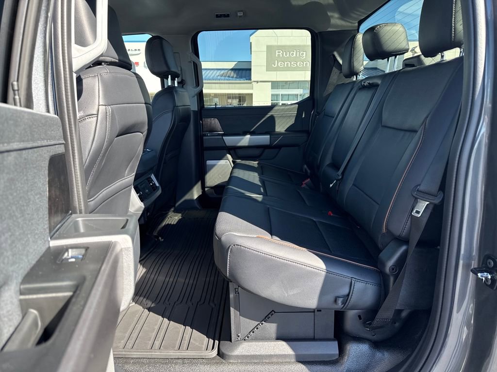 New 2026 Ford F350 Lariat w/ FX4 Off-Road Package image 24