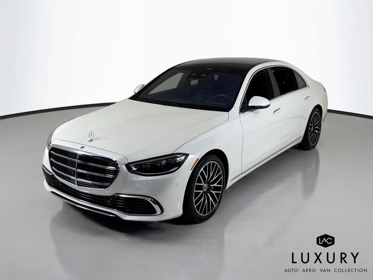 Used 2023 Mercedes-Benz S 500 4MATIC image 3