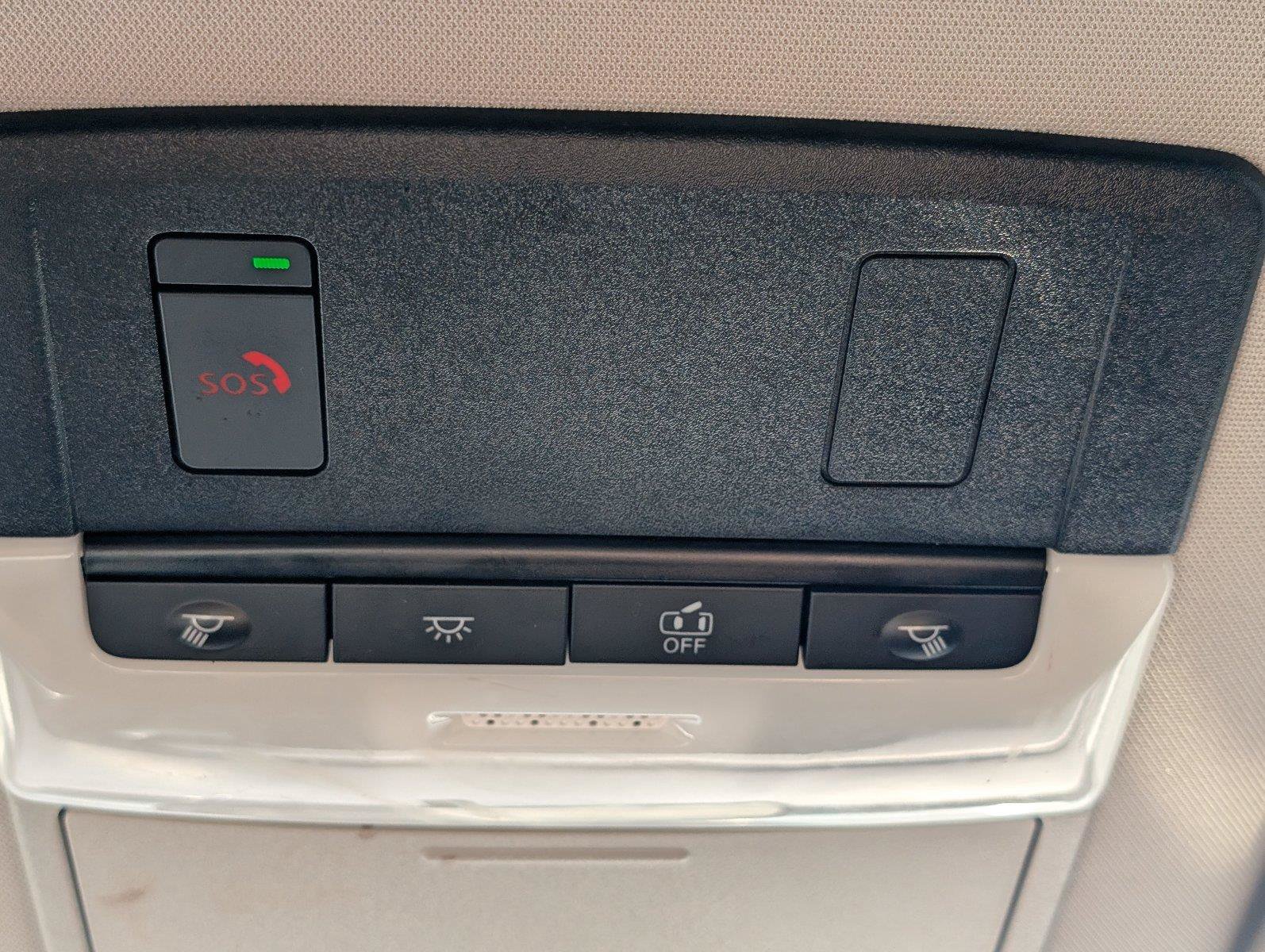 Used 2025 Nissan Pathfinder SV FWD image 20