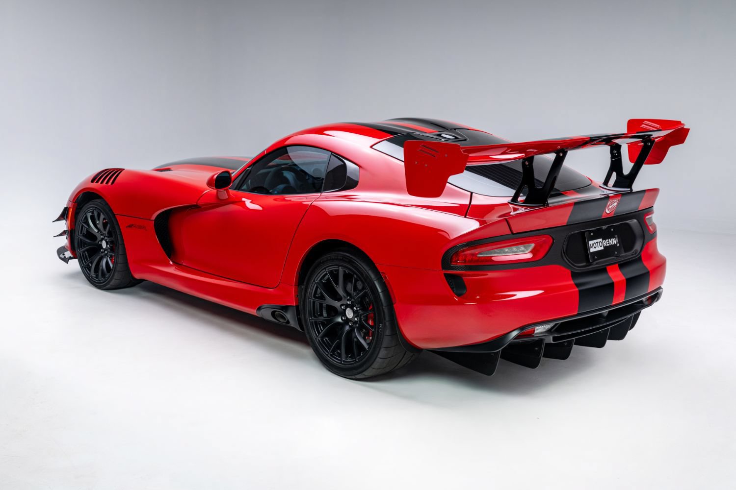 Used 2017 Dodge Viper GTC w/ ACR Package RWD image 9