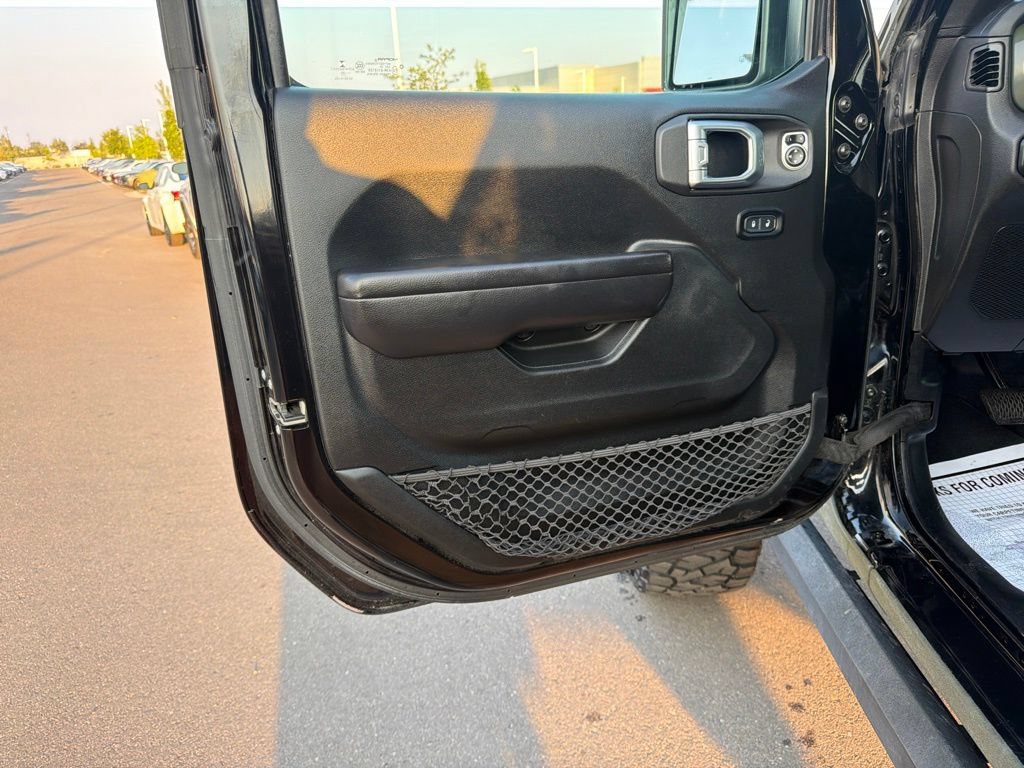 Used 2020 Jeep Gladiator Rubicon AWD/4WD image 21