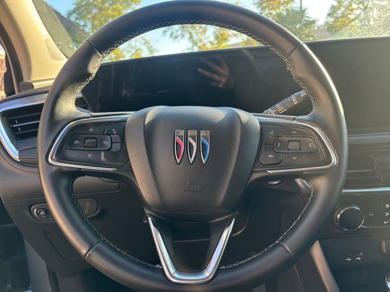 Used 2025 Buick Encore GX Preferred image 28