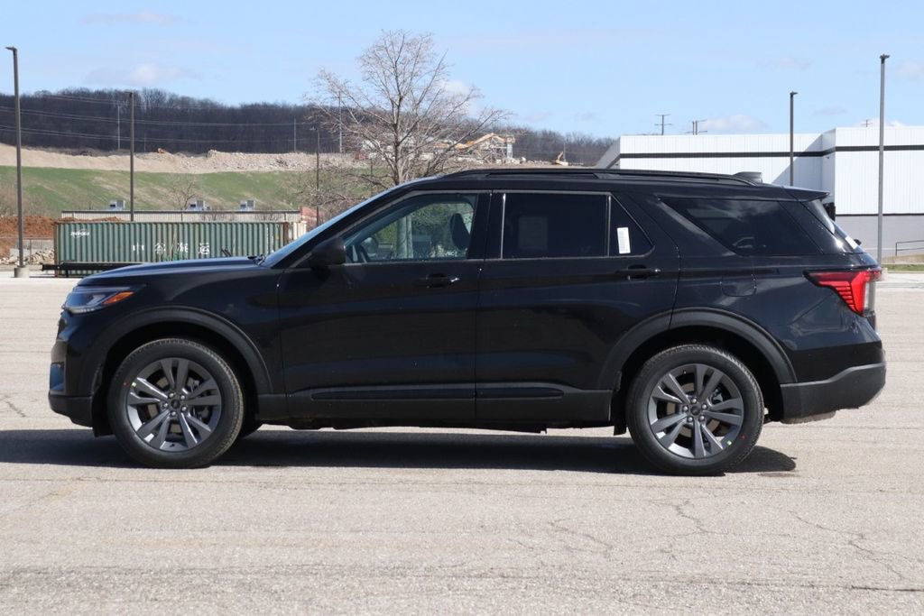 New 2026 Ford Explorer Active w/ Active Comfort Package image 5