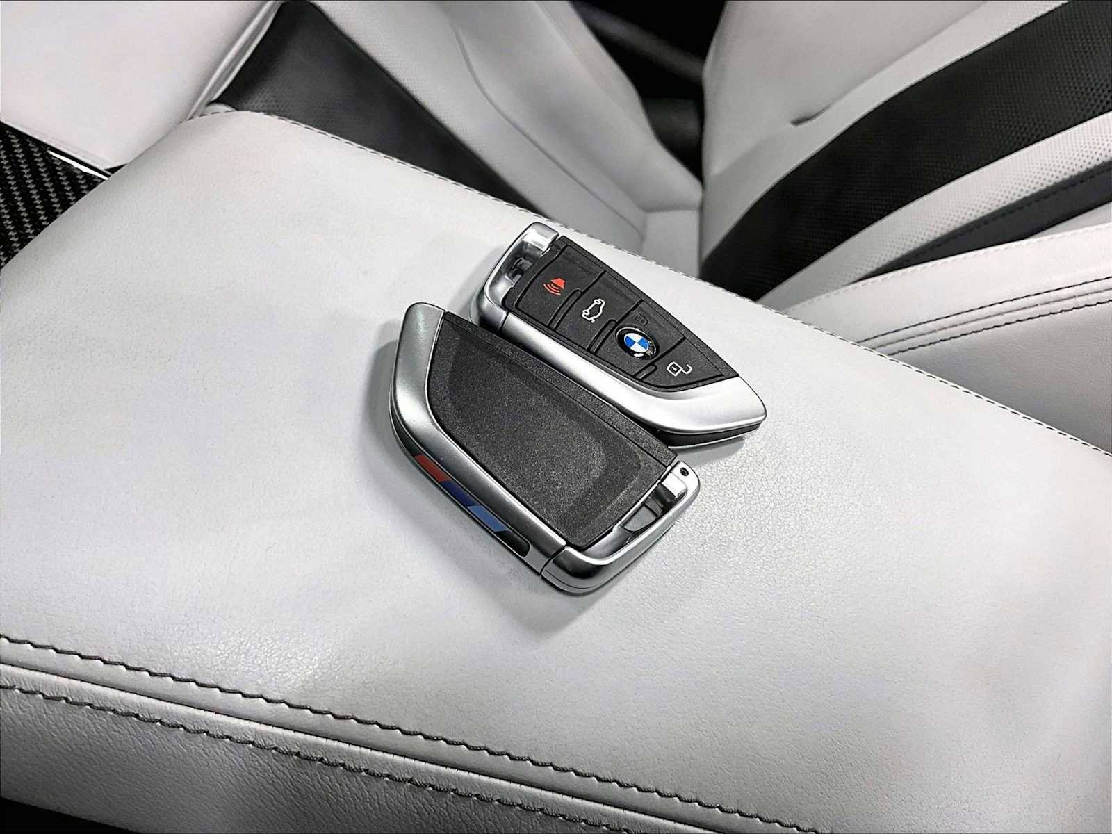 Used 2025 BMW M4 xDrive Competition AWD/4WD image 38