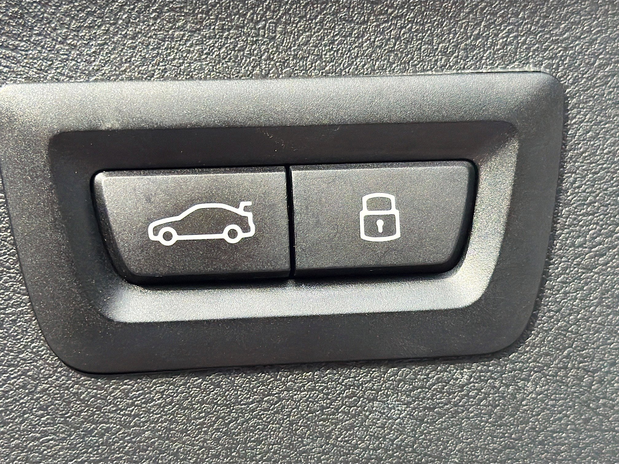 Used 2023 BMW X4 M image 13