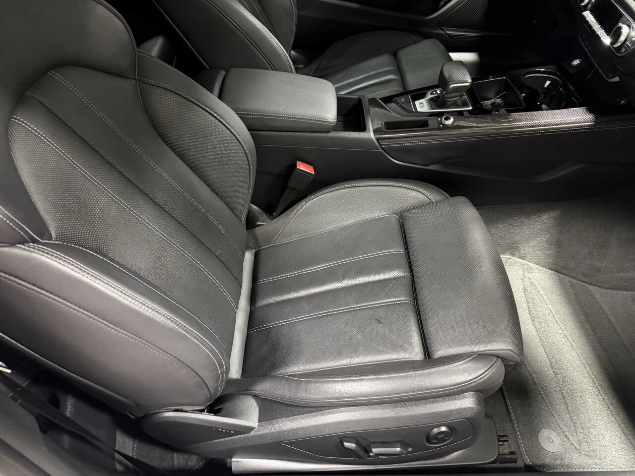 Used 2020 Audi S5 Premium Plus w/ Premium Plus image 13