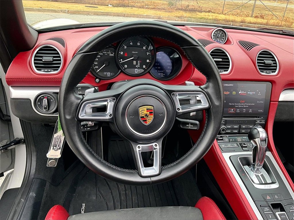 Used 2021 Porsche 718 Boxster Spyder image 15